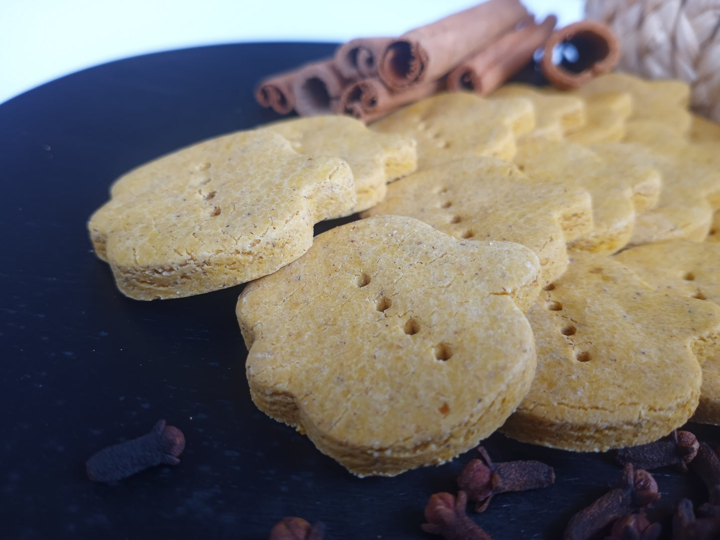 Pumpkin Spice Biscuits